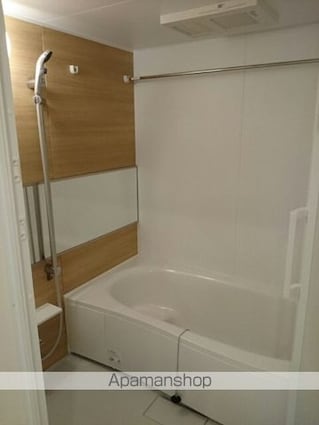 カーサ・コルーテ瓜生　Ⅰ[2LDK/61.8m2]のバス