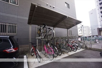 スカイコート葵[1K/29.68m2]の駐車場