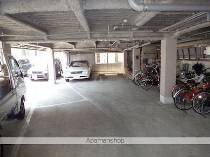 福徳ハイツ[1DK/38.9m2]の駐車場1