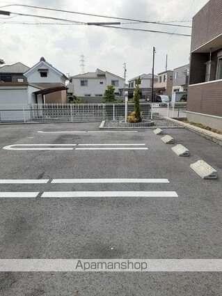 メゾンクレア[1R/34.15m2]の駐車場3