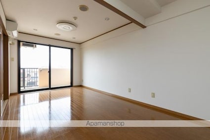 ＲＩＯ・ＰＬＡＴＩＮＯ[2LDK/60m2]のリビング・居間