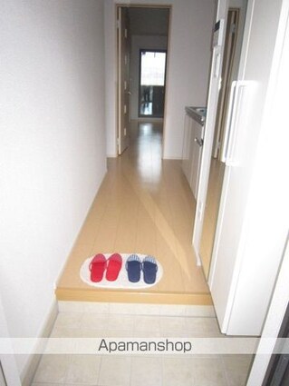 東京都青梅市新町２丁目[1K/31.65m2]の玄関