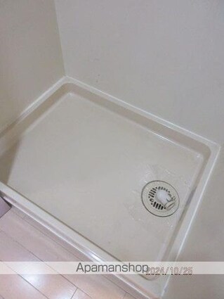 ハイムピア８増築[1R/18.64m2]のトイレ