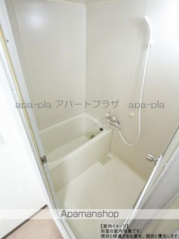サンライフ南大塚B棟の内装写真
