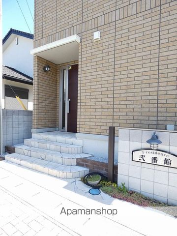 東海道本線 磐田駅 徒歩5分 3階建 築13年の玄関写真
