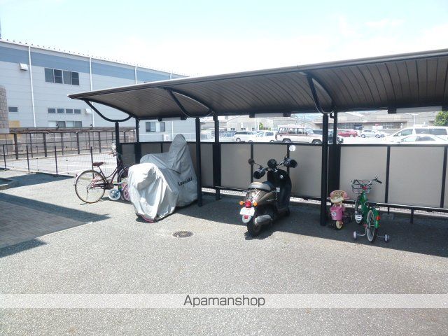 アビタシオン松長の玄関写真