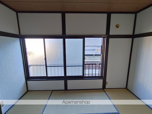 コート・カトレアの内装写真
