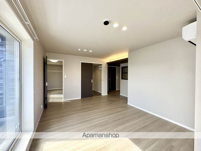 シャーメゾン シティ ルイーレの内装写真