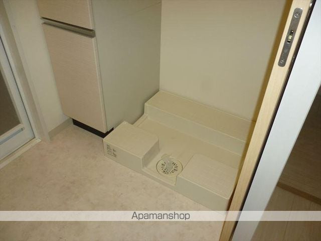 ポレスターけやき大通り304号の内装写真