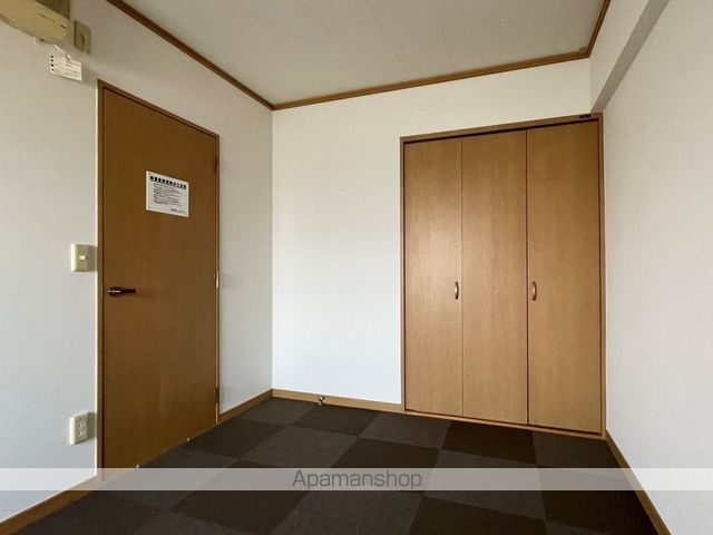 コスモスの内装写真