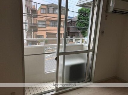 ボン・ド・ミール[2K/29.81m2]のリビング・居間2