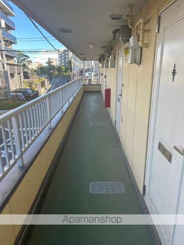 アンフィニの玄関写真