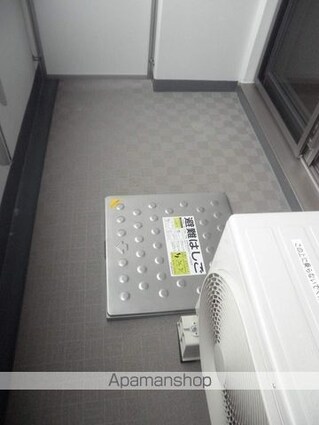 パークアクシス上野三丁目[1R/26.04m2]のバルコニー