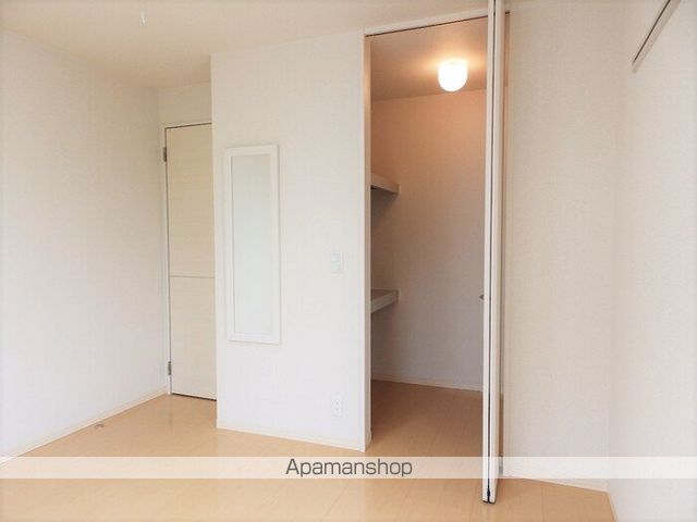 リビングタウン勝間Aの内装写真