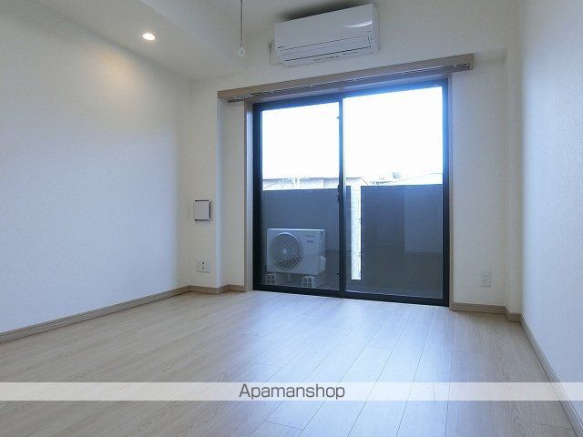 ルーブル武蔵中原参番館の内装写真