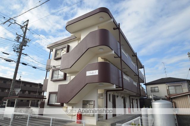 マンションアカンサスIIの外観写真