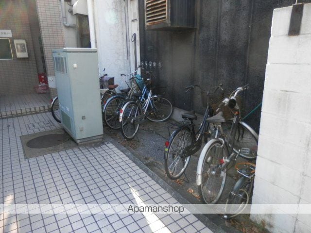 センチュリービルの外観写真