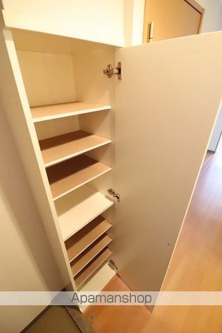 レイナニの内装写真