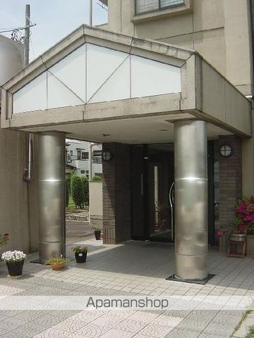 エステート上松の玄関写真