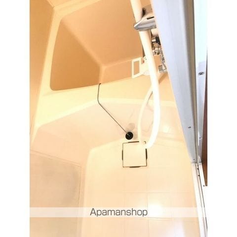 マクセル32 100の内装写真