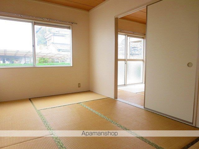 FRファミールAの内装写真
