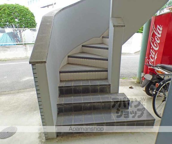 マンション和の玄関写真