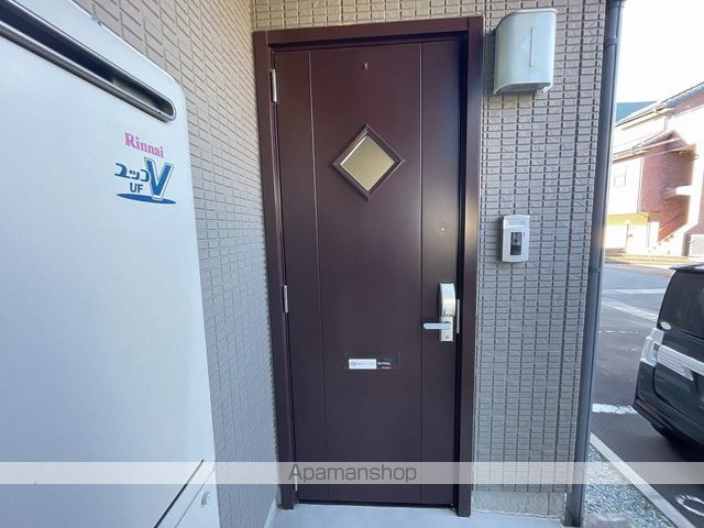 ショコラハウスIの玄関写真