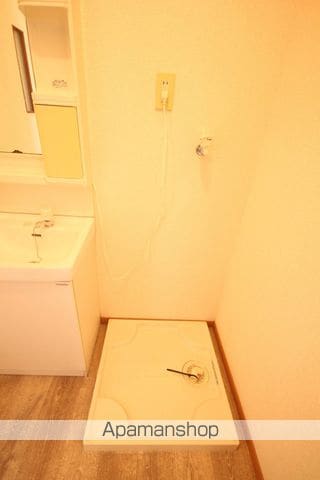ガーデンKHの内装写真
