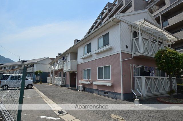 フレグランス塚本 B棟の外観写真