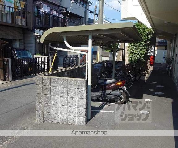 奥田マンションの玄関写真