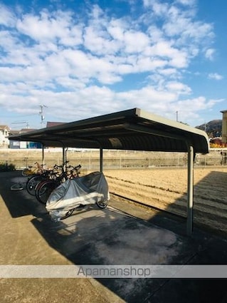 ファミーユ東手城　Ｂ棟[3LDK/88.93m2]の内装3