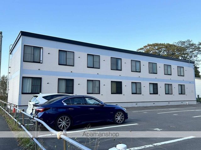 レオパレスルミエールの外観写真