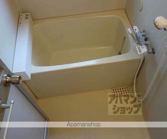ディアパレス向日の内装写真