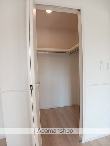 ピッツィカートIの内装写真