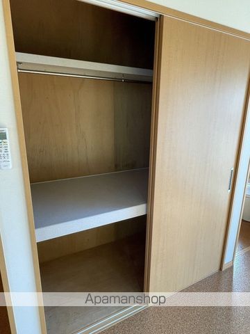レイク東名Vの内装写真