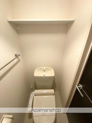 Ｄーｒｏｏｍ小松島[1K/26.93m2]のトイレ