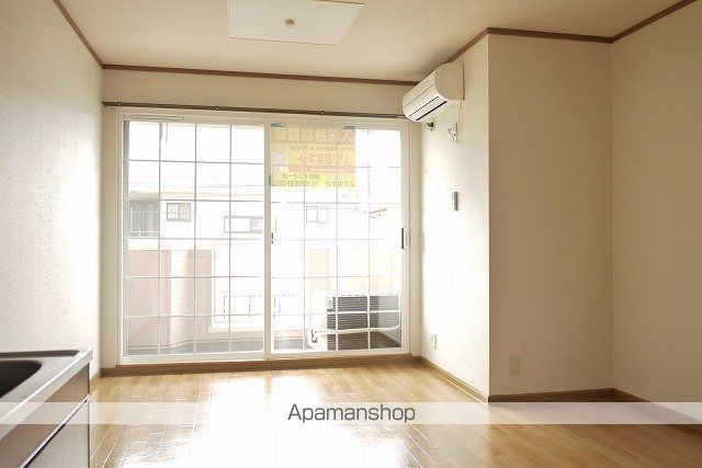 フラワーヒル Bの内装写真