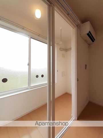 富山地鉄富山市内線 南富山駅前駅 徒歩28分 2階建 築14年の内装写真