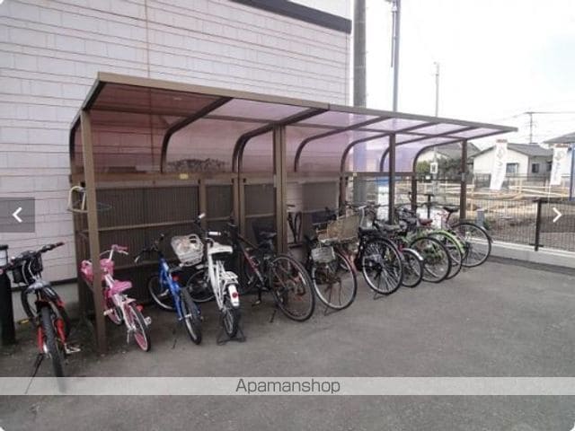 シャルマン野口 A棟の玄関写真