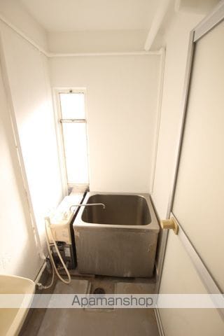 メゾン青葉台6号棟の内装写真