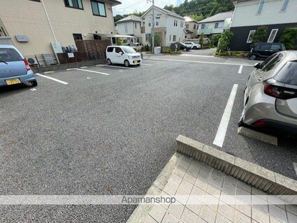 ミランダＬａｋｅ　Ｍｕｓｅ[1R/26.5m2]の駐車場