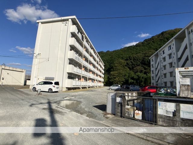 ビレッジハウス小郡2号棟の外観写真