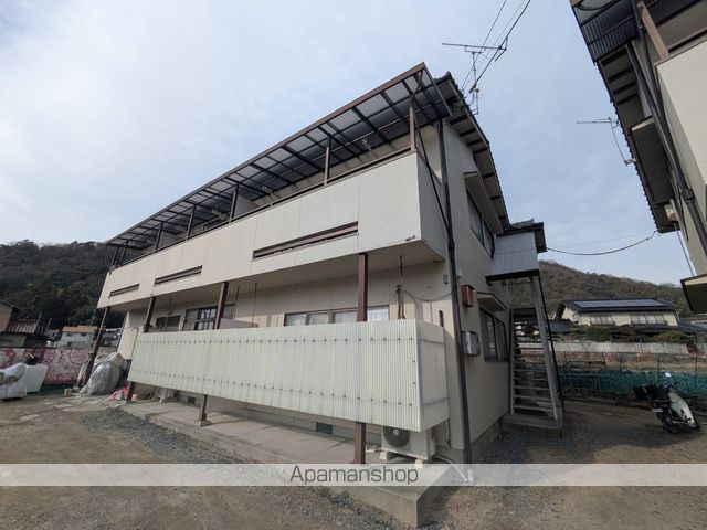 奥井アパートBの外観写真