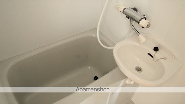 レオパレスポムの内装写真