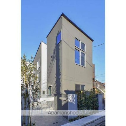 チトフナアパートメント[1R/16m2]の外観1