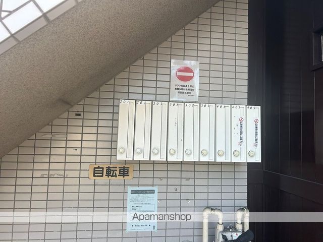 コートロティの内装写真