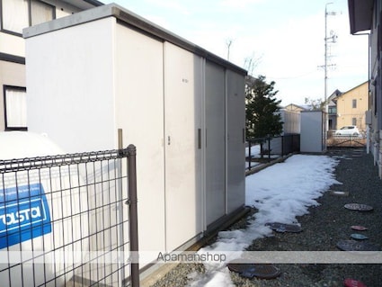 長野県長野市松岡２丁目[2LDK/57.86m2]の外観3