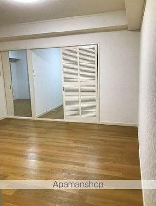 成子坂ハイツ[2DK/50m2]のリビング・居間