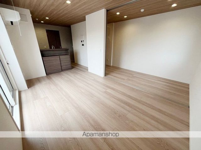 クランツ古川西 B棟の内装写真