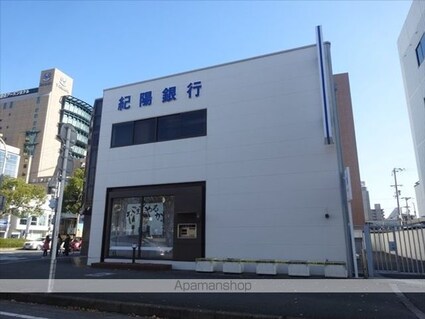 和歌山県和歌山市美園町５丁目[1K/18m2]の周辺6